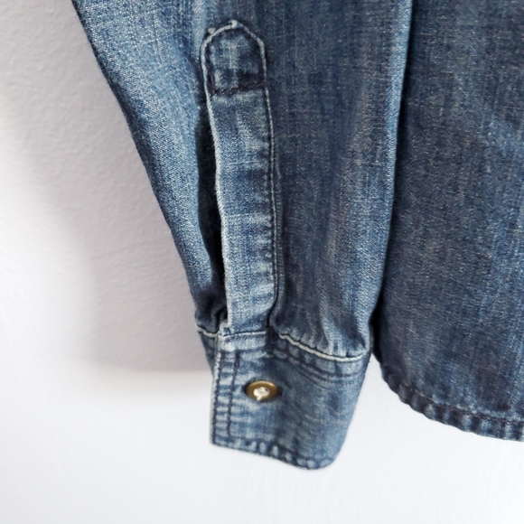 Feed USA + Target Collaboration Denim Chambray Button Front Shirt Size Small - Picture 4 of 7